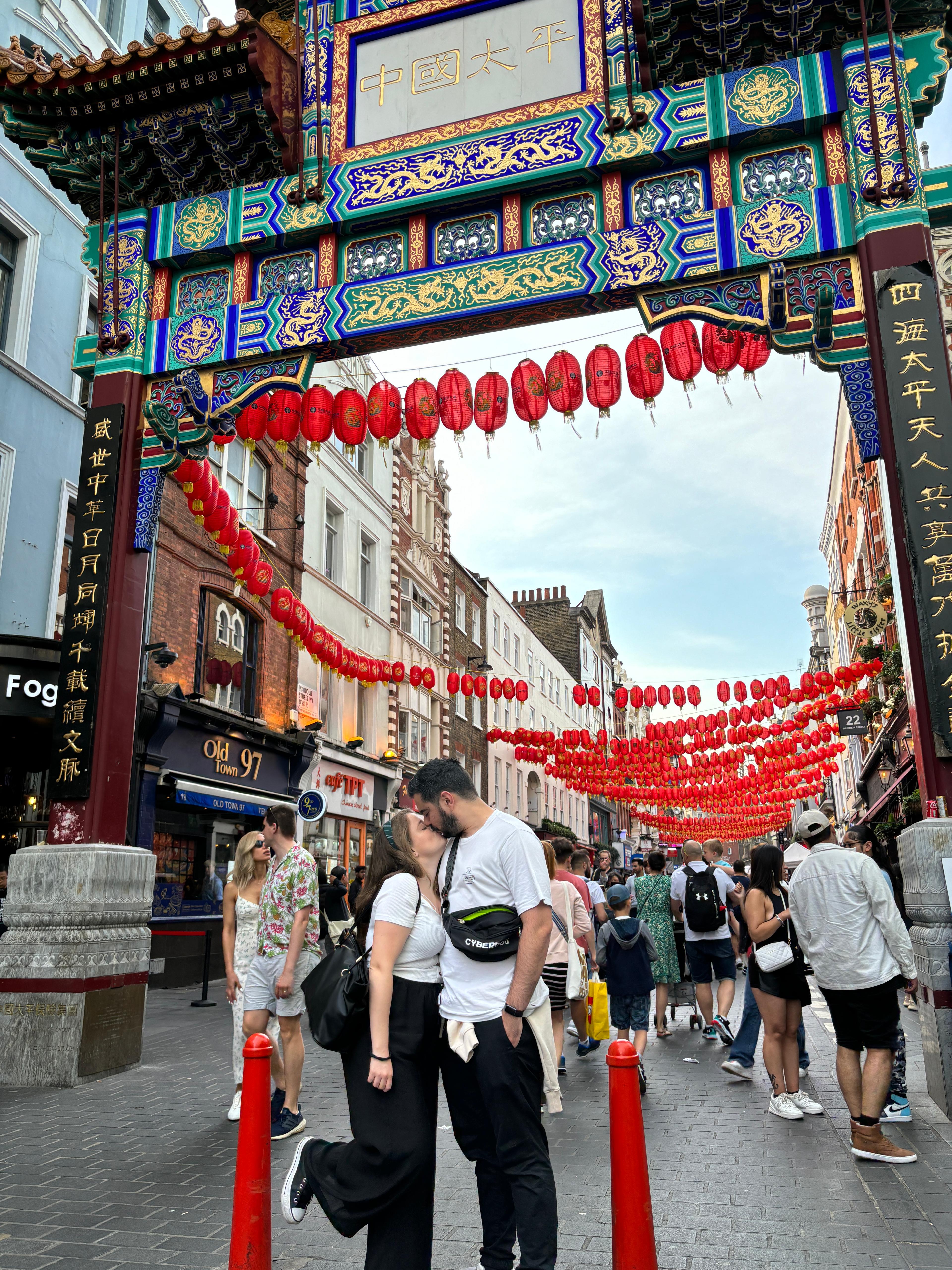 Carlos y Sandra en el Soho de Londres